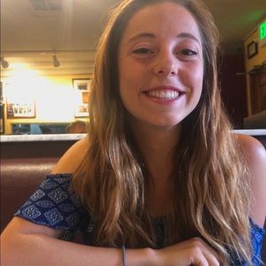 Meet your Posher, Kelsey